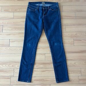 Old Navy Jeans Women’s Size 6 Long Dark Blue Denim The Diva Skinny